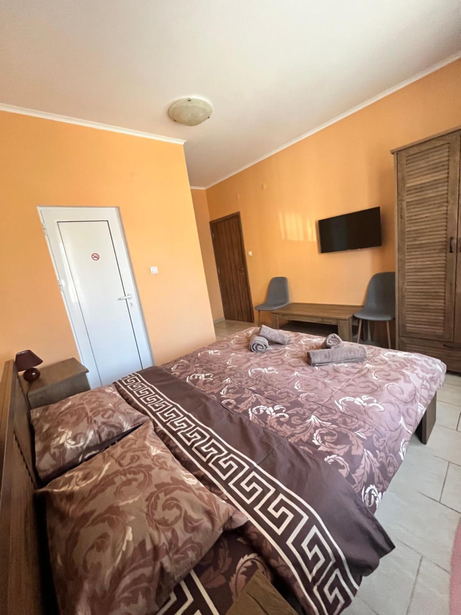 Guesthouse Zornitsa Hisarya Dış mekan fotoğraf